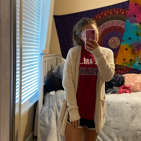 Cardigan - Picture 1 of 2